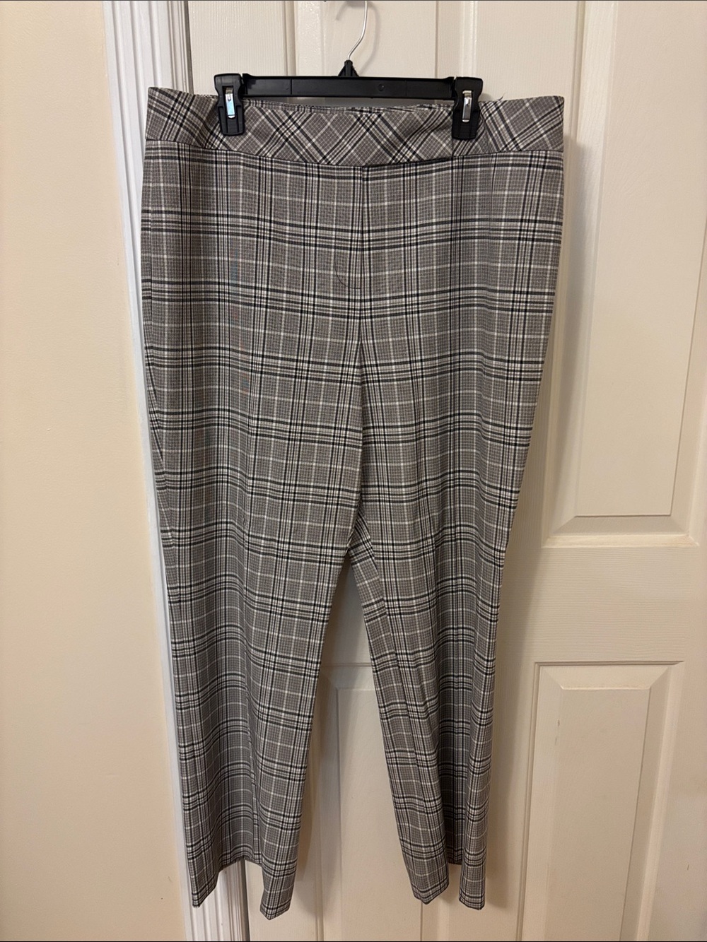 Preston & York Gray Plaid Straight Leg Dress Pants